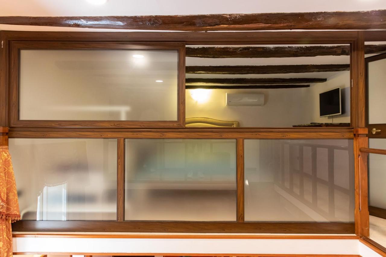 Domus Annabella Appartement Napels Buitenkant foto