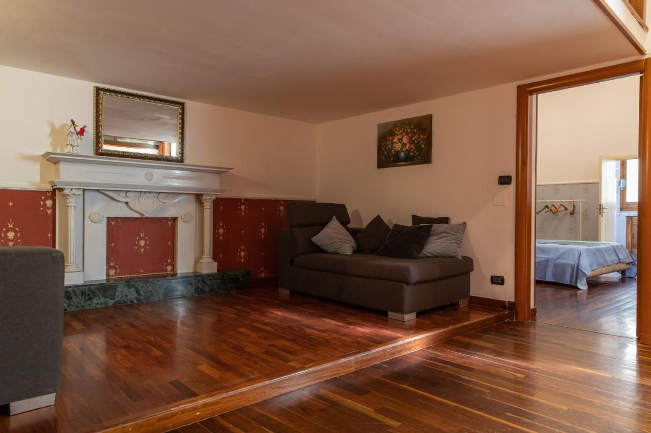 Domus Annabella Appartement Napels Buitenkant foto